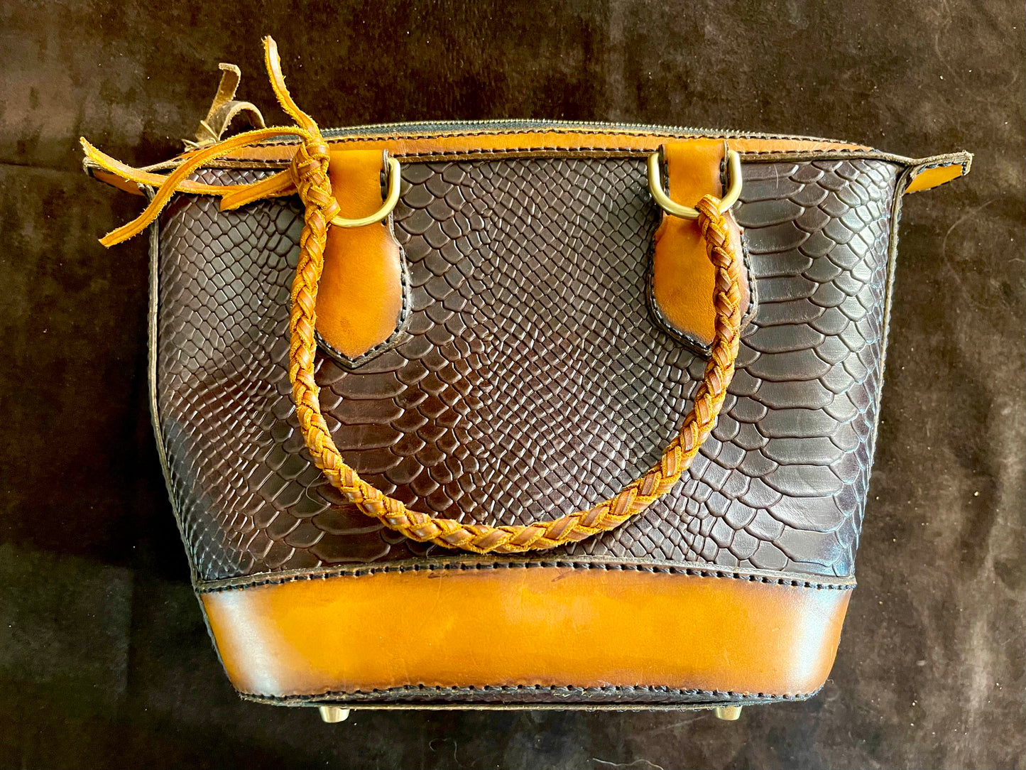 Rustic BumbleBee Handbag